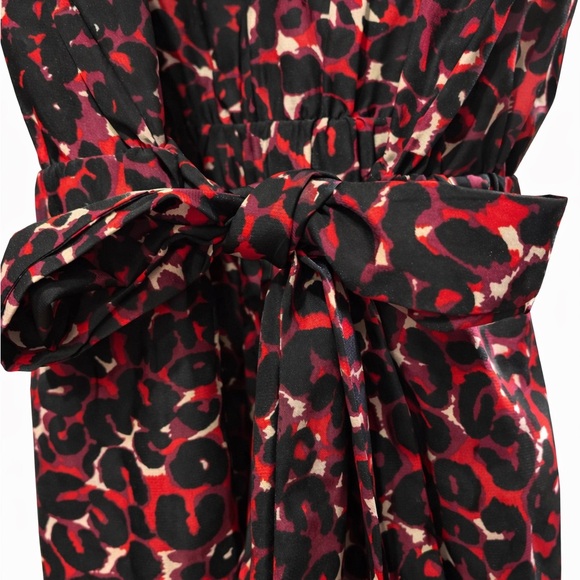 Cynthia Steffe Seamline Red Black Leopard Print Faux Wrap Dress Size 6 NWOT - Picture 7 of 7
